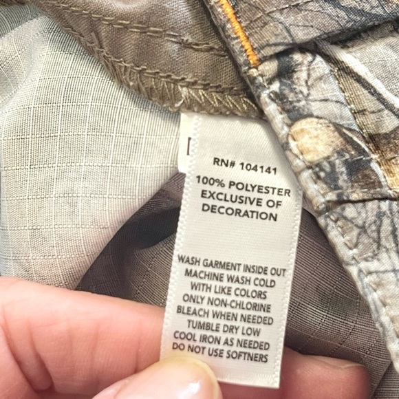 Awesome Field and Stream Real Tree youth no scent hunting  pants - Picture 12 of 12